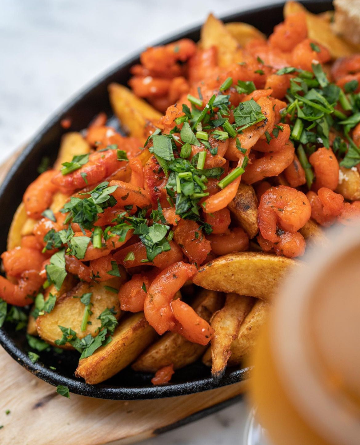 Patatas bravas caseras